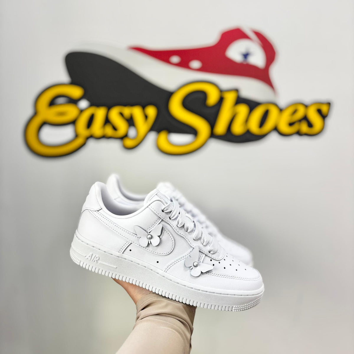 AIR FORCE 1 BUTTERFLY