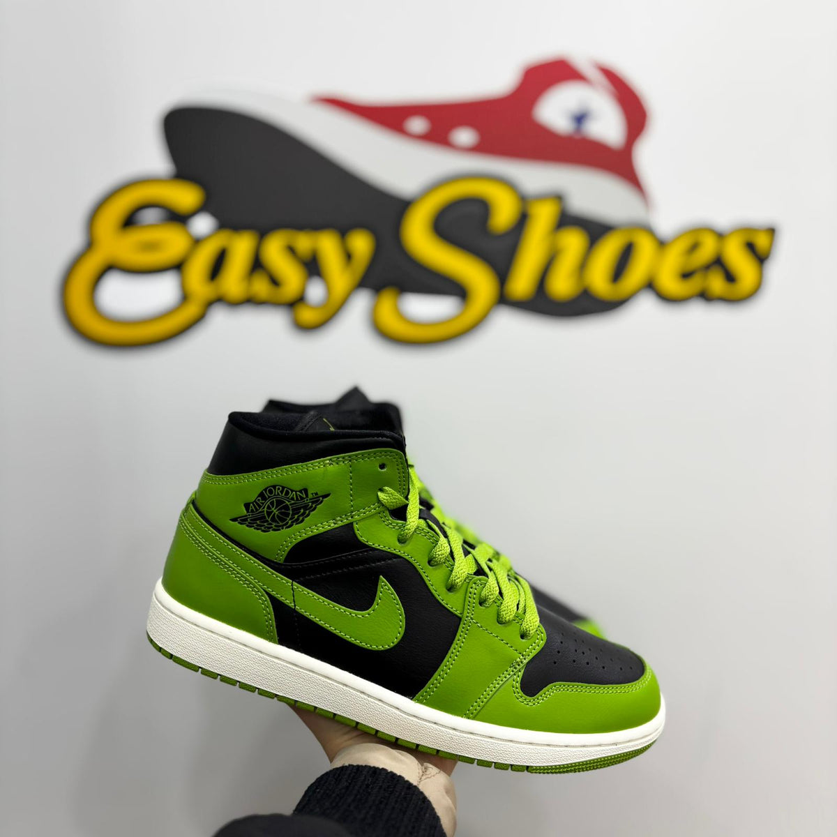 AIR JORDAN