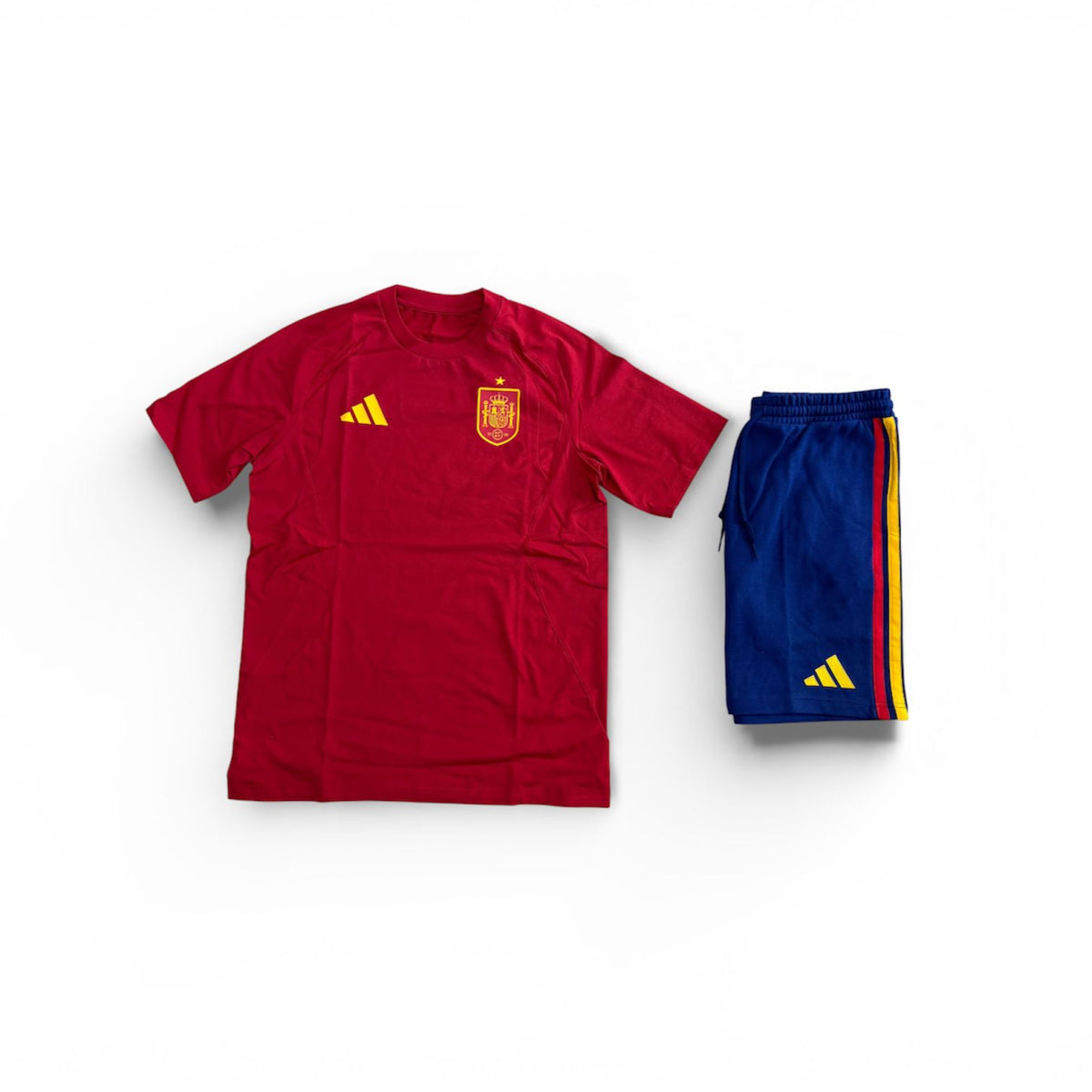 T-SHIRT+SHORT SPAGNA