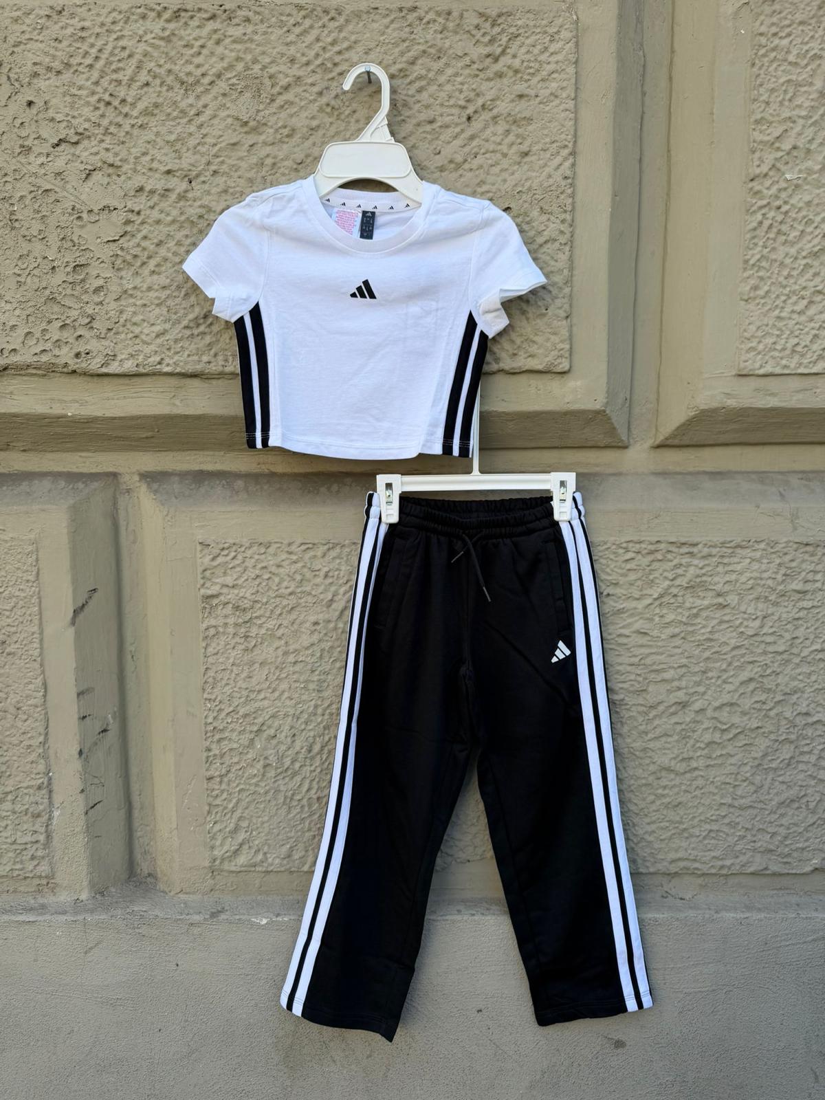 T-SHIRT+PANTALONI BAMBINA