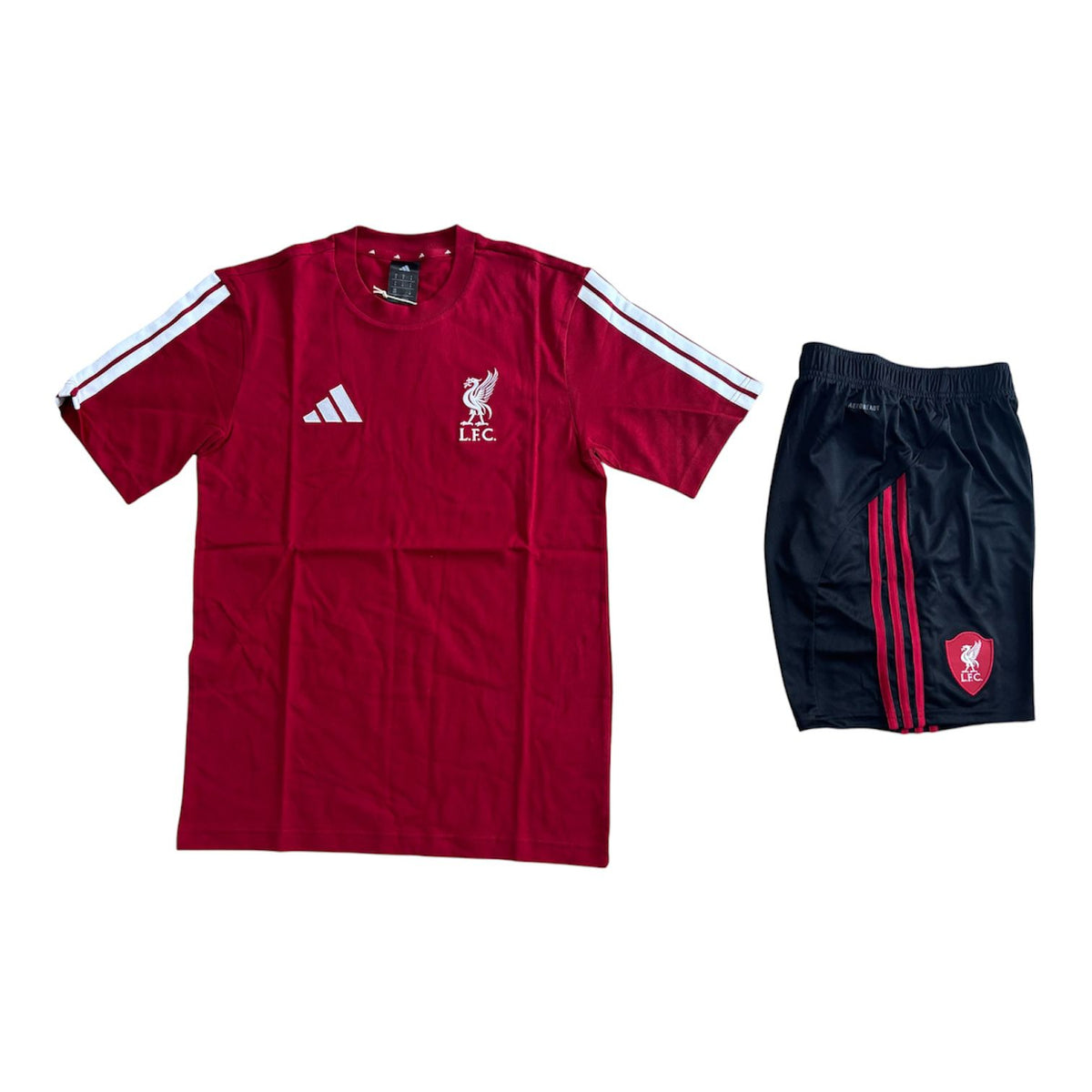 COMPLETO LIVERPOOL FC